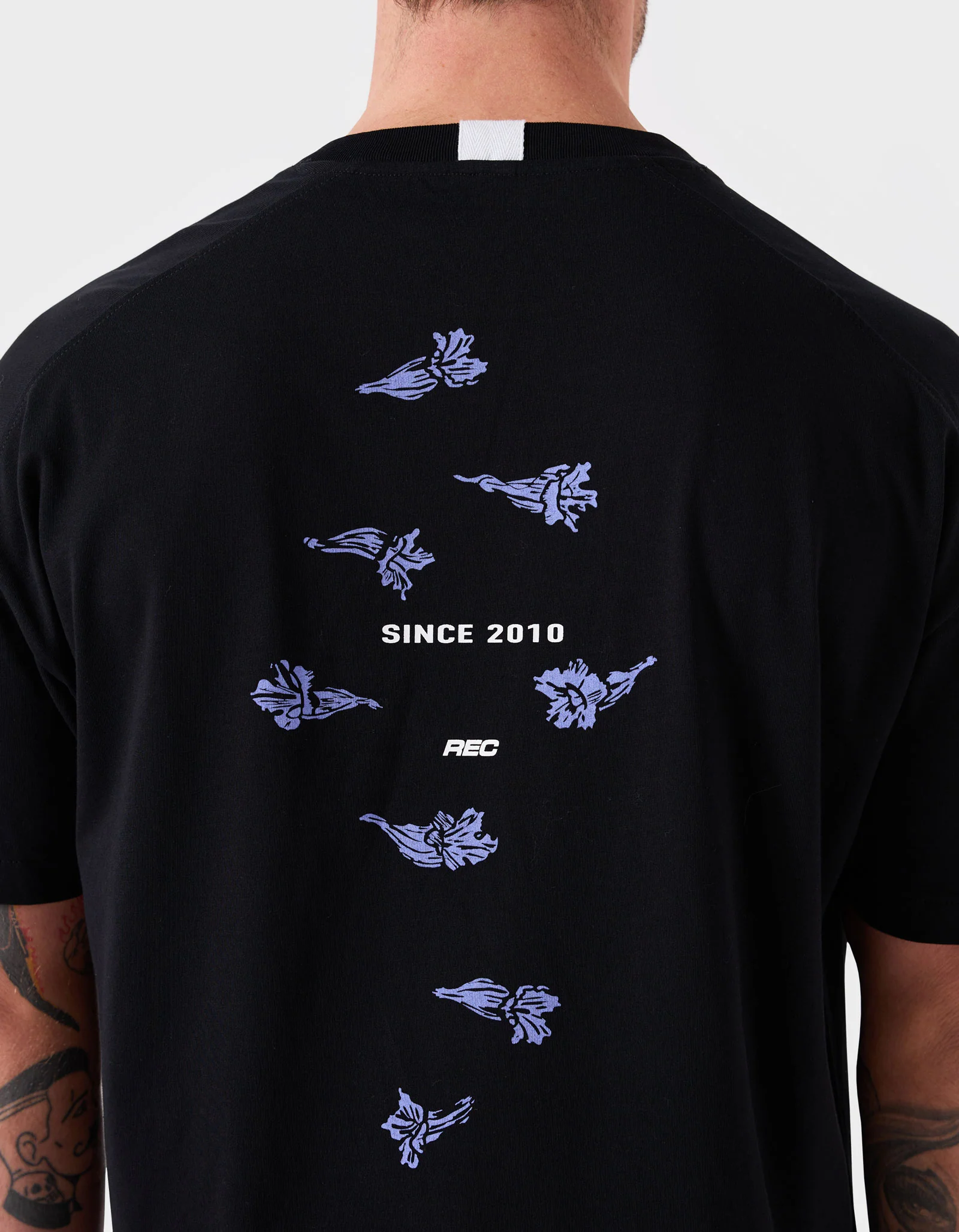 98 Mass XV Tee Black