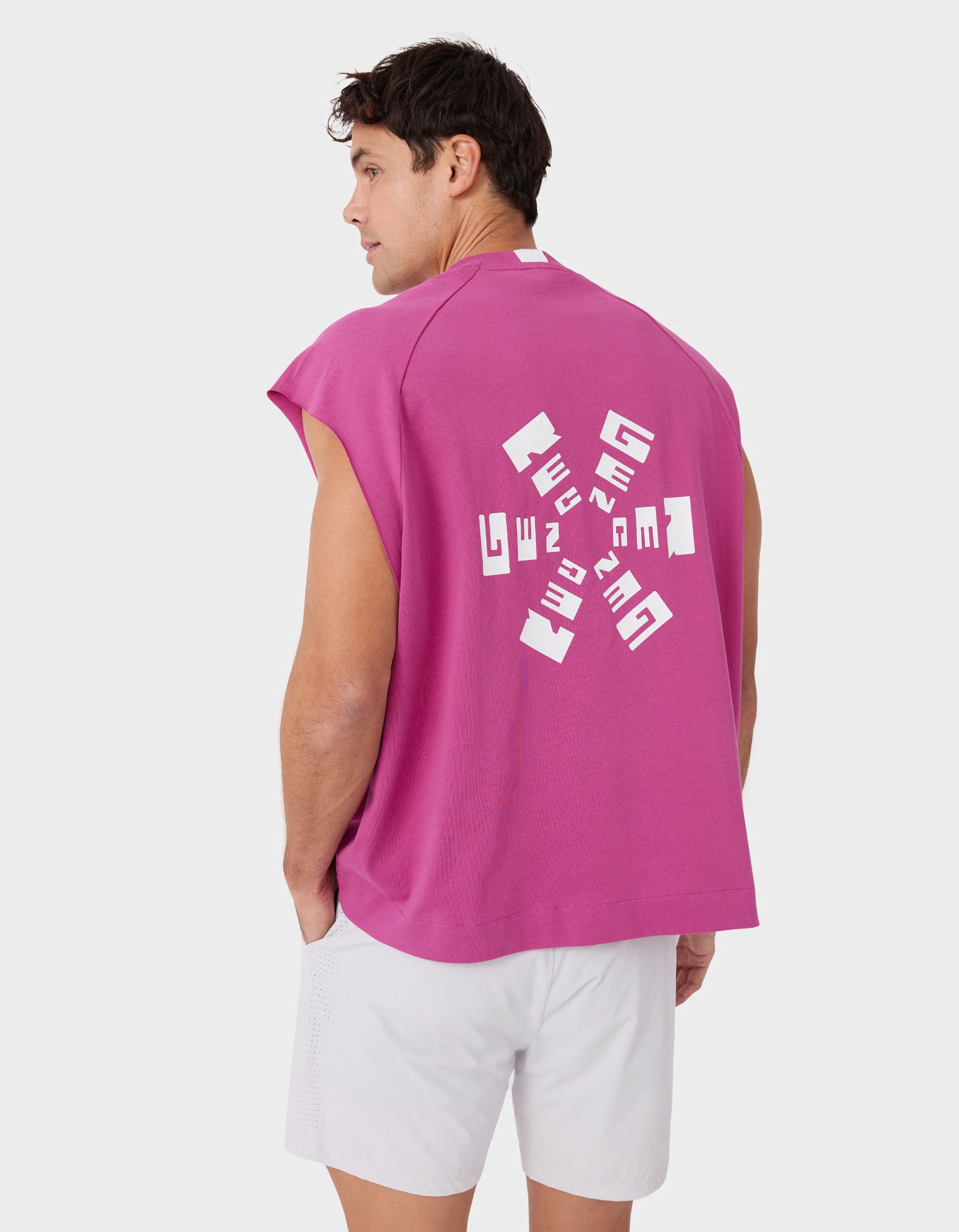Chunk Shift Muscle Magenta