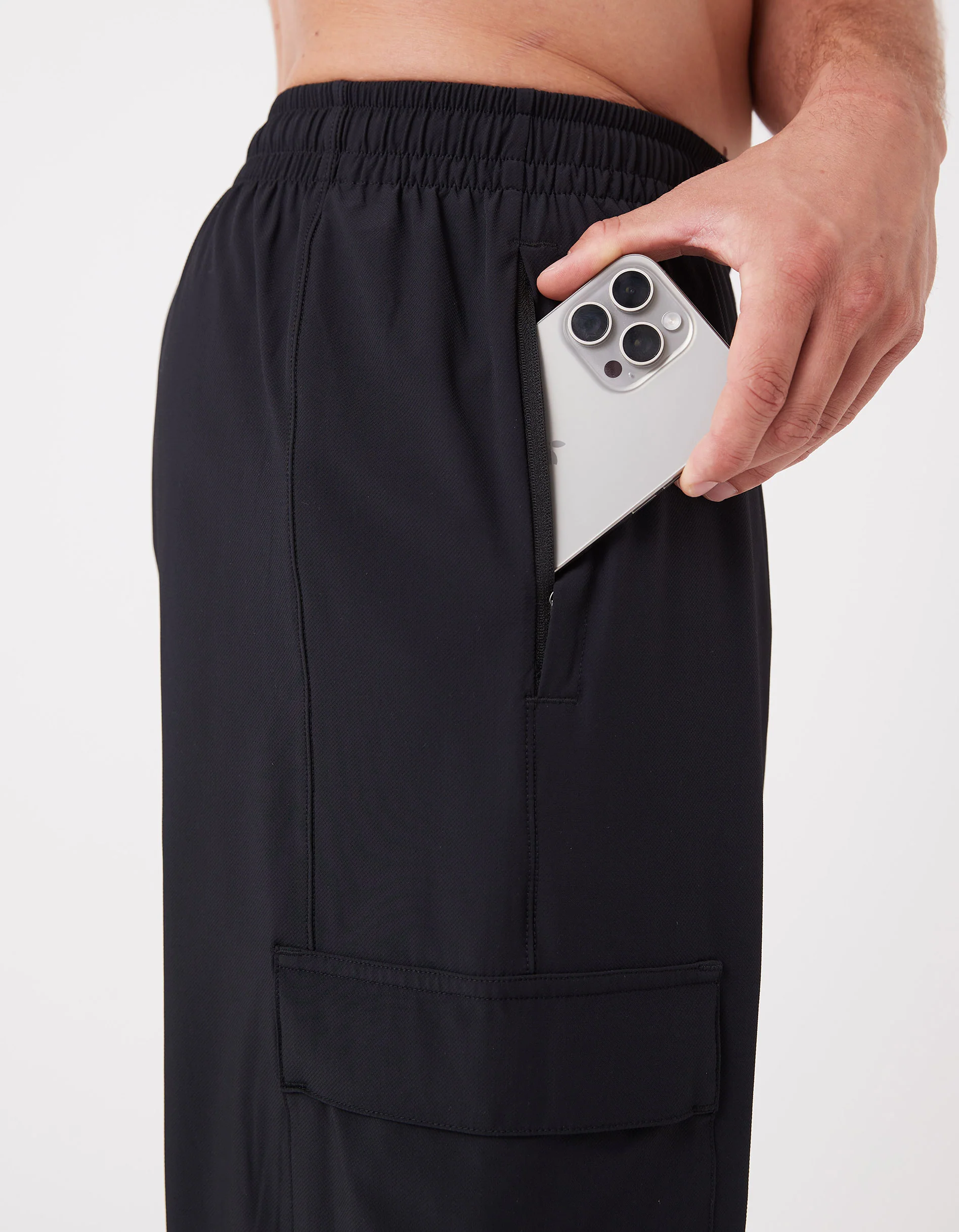 Tracks Cargo Pant Black - Image 2