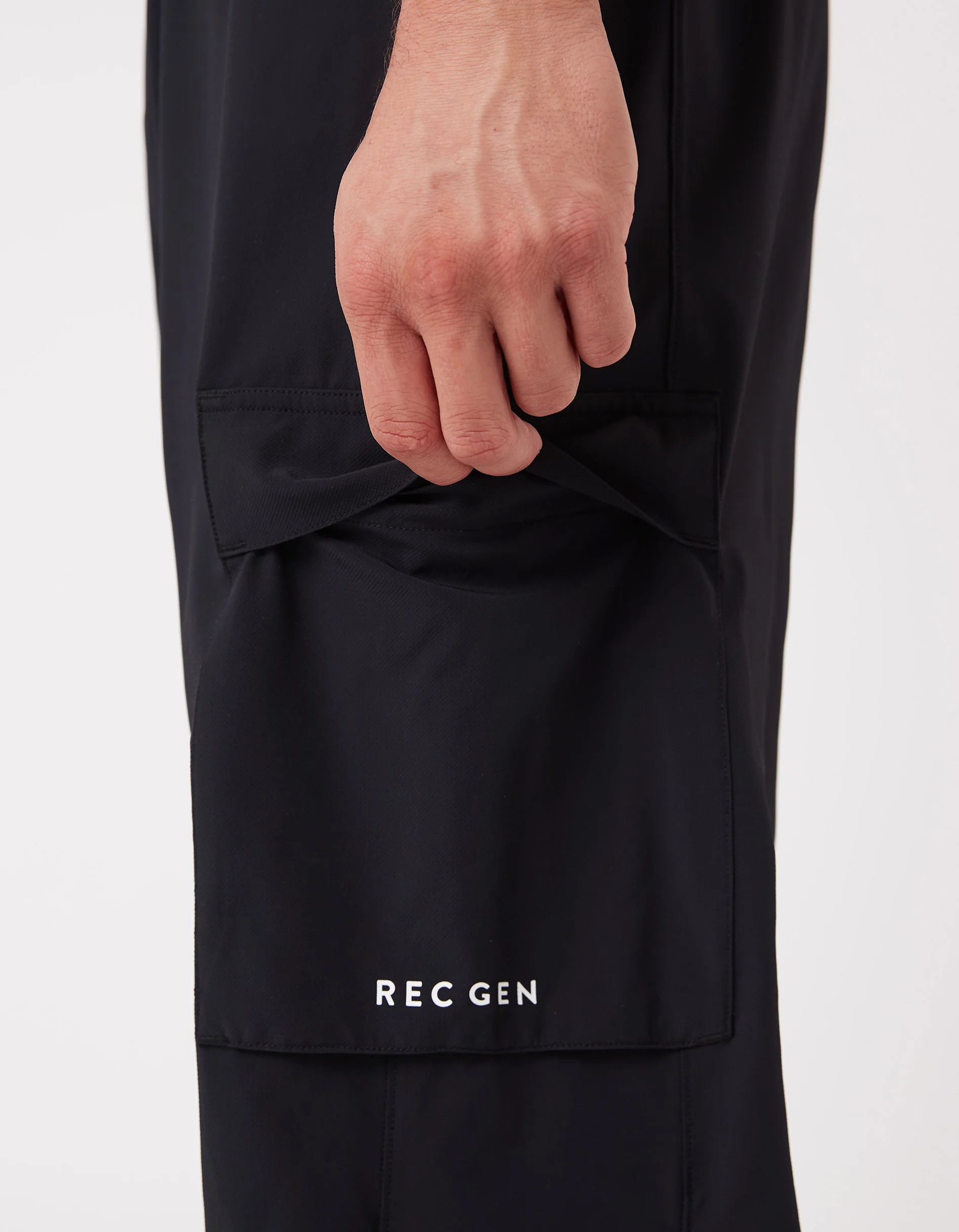 Tracks Cargo Pant Black - Image 4